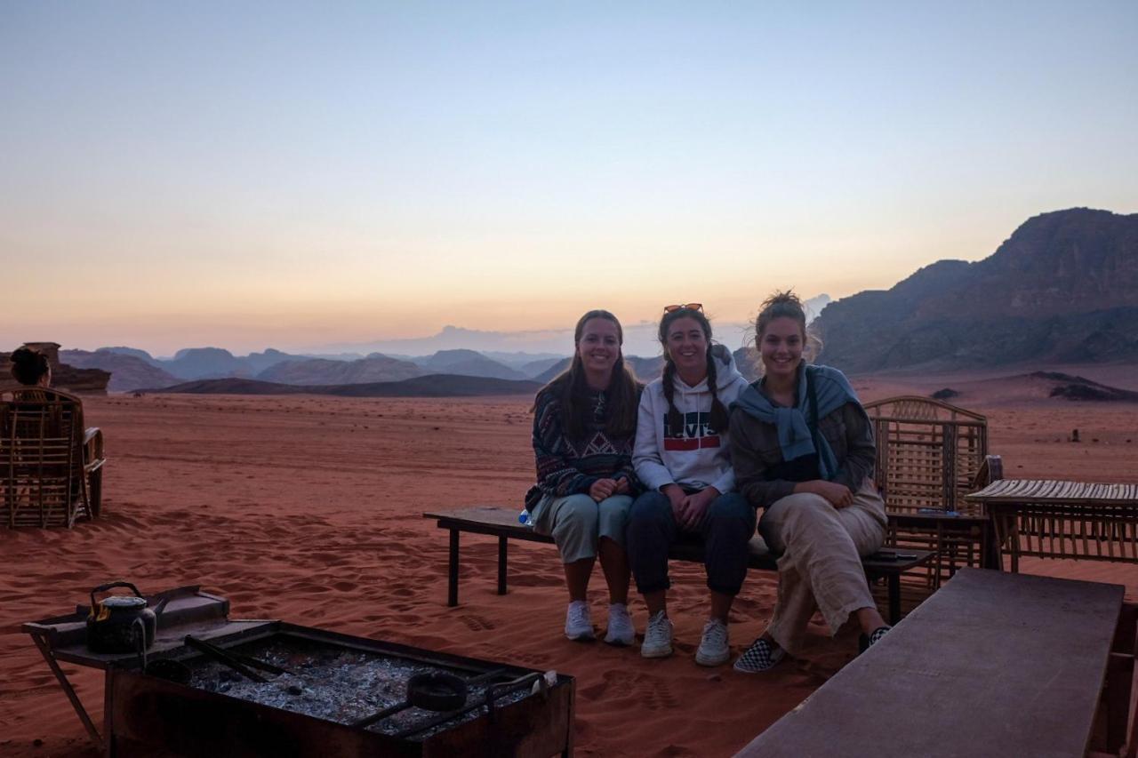Wadi Rum Bedouin Camp And Desert Tours المظهر الخارجي الصورة