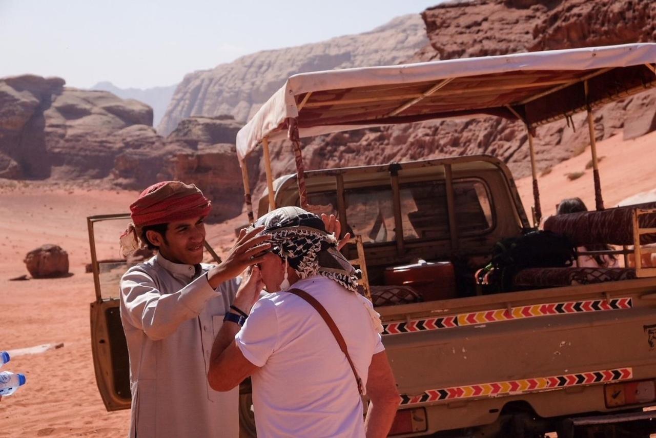 Wadi Rum Bedouin Camp And Desert Tours المظهر الخارجي الصورة
