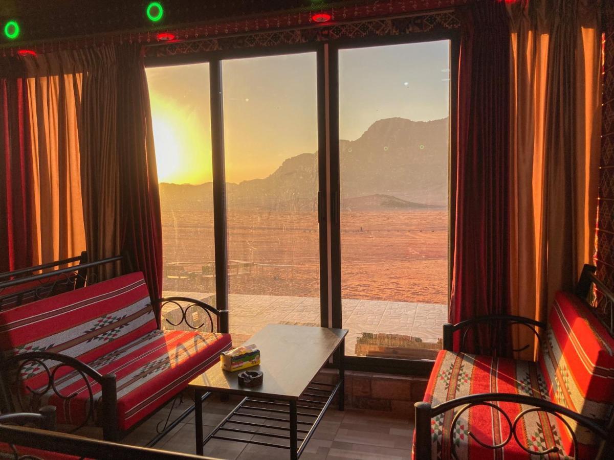 Wadi Rum Bedouin Camp And Desert Tours المظهر الخارجي الصورة