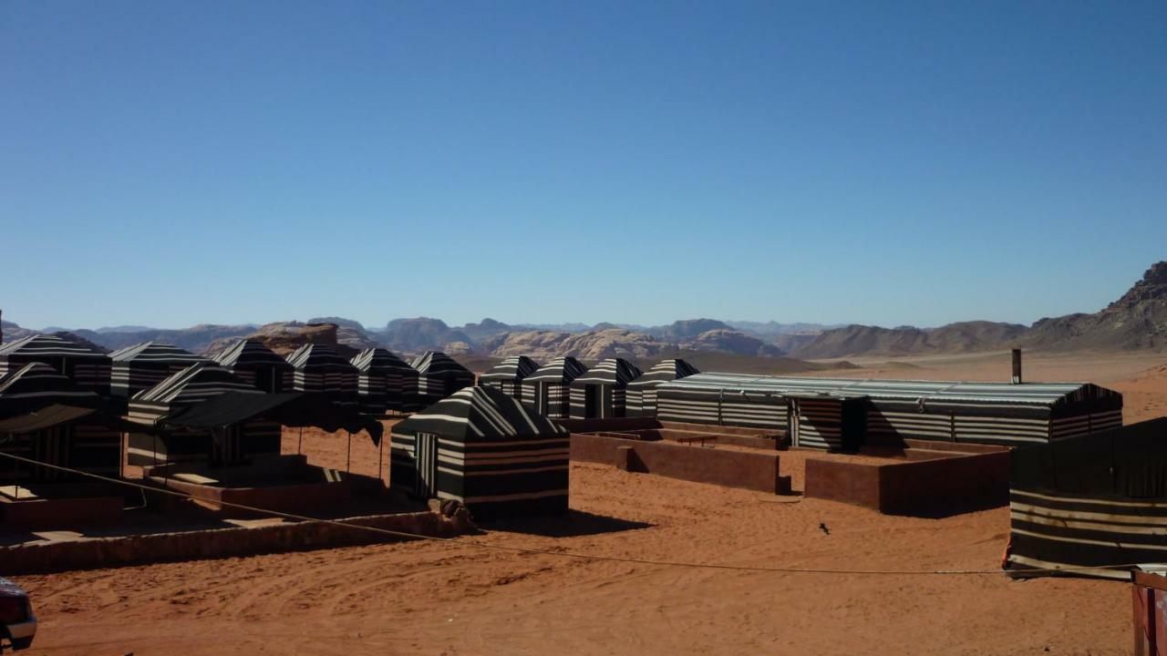 Wadi Rum Bedouin Camp And Desert Tours المظهر الخارجي الصورة
